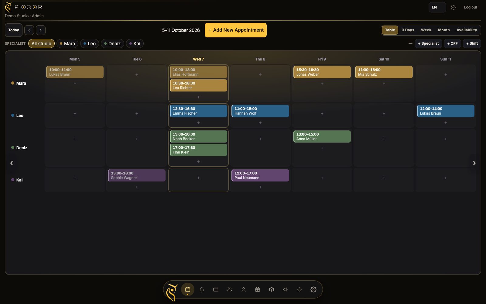 Pioqor calendar: week view with the whole team